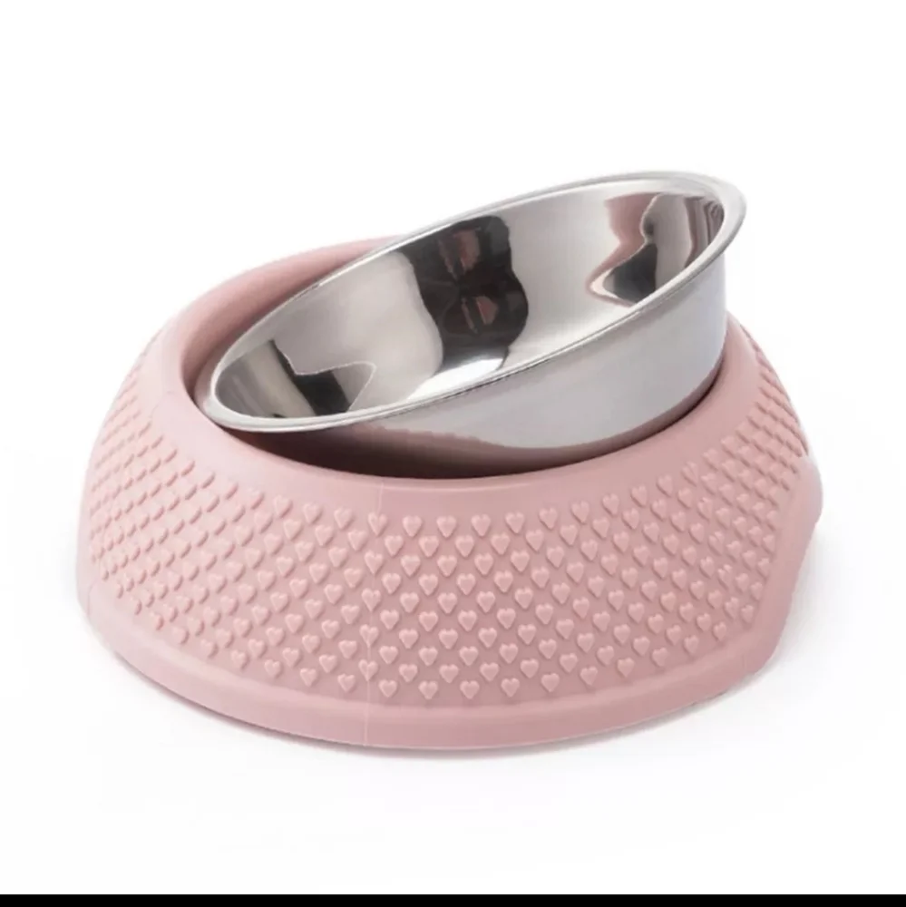 2 Pink heart pet bowls set